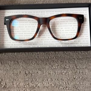 LOOK OPTIC Cosmo Readers Tortoise Shell Glasses-NWT-1.0